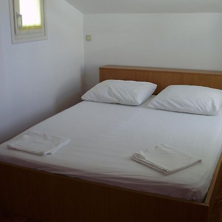 Cosmic Gate Apartments (Adults Only) Novalja Exterior photo