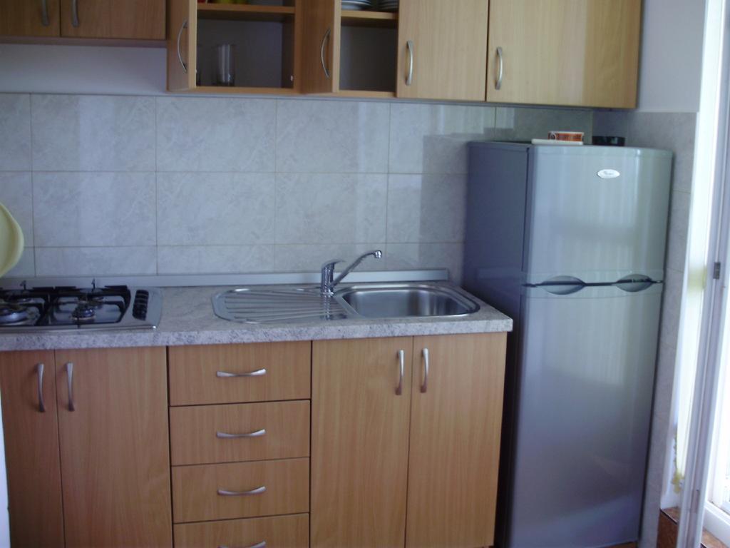 Cosmic Gate Apartments (Adults Only) Novalja Exterior photo